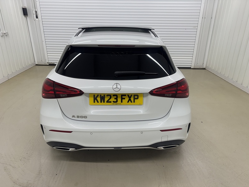 Mercedes-Benz A Class 1.3 A200h MHEV AMG Line (Premium Plus) Hatchback 5dr Petrol Hybrid 7G-DCT Euro 6 (s/s) (177 ps) - U119689