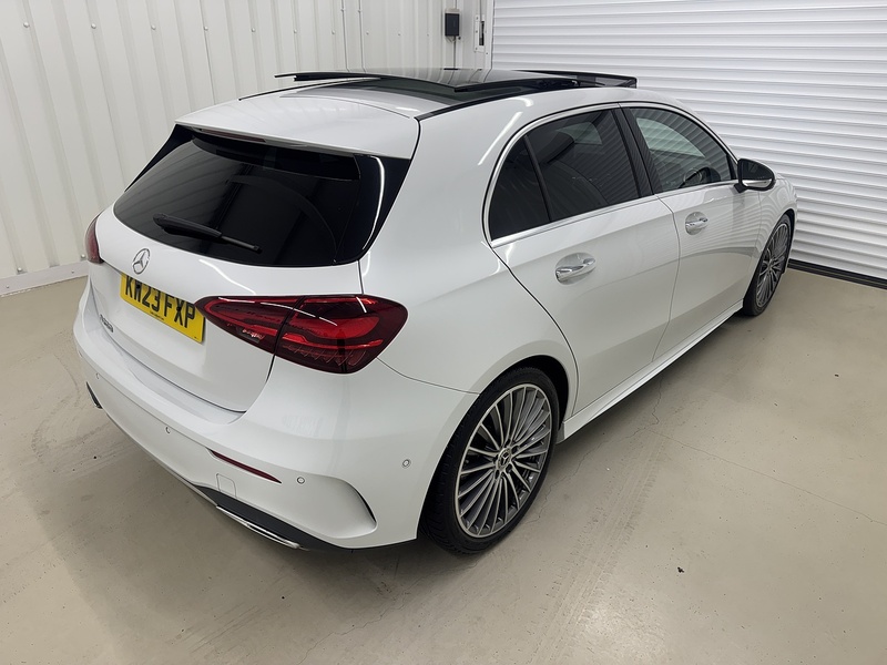 Mercedes-Benz A Class 1.3 A200h MHEV AMG Line (Premium Plus) Hatchback 5dr Petrol Hybrid 7G-DCT Euro 6 (s/s) (177 ps) - U119689