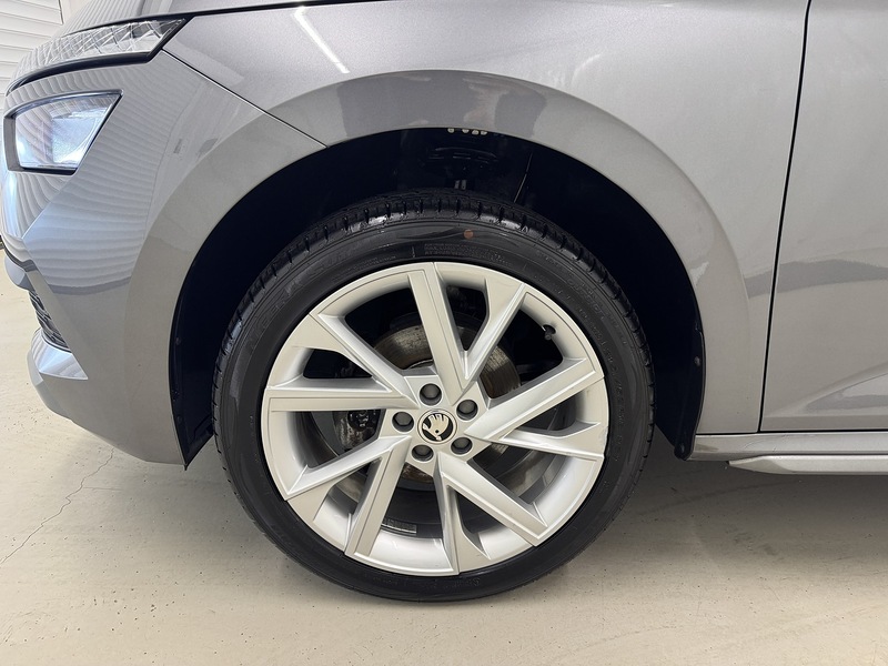 Skoda Kamiq 1.0 TSI SE L Executive SUV 5dr Petrol Manual Euro 6 (s/s) (110 ps) - U119691