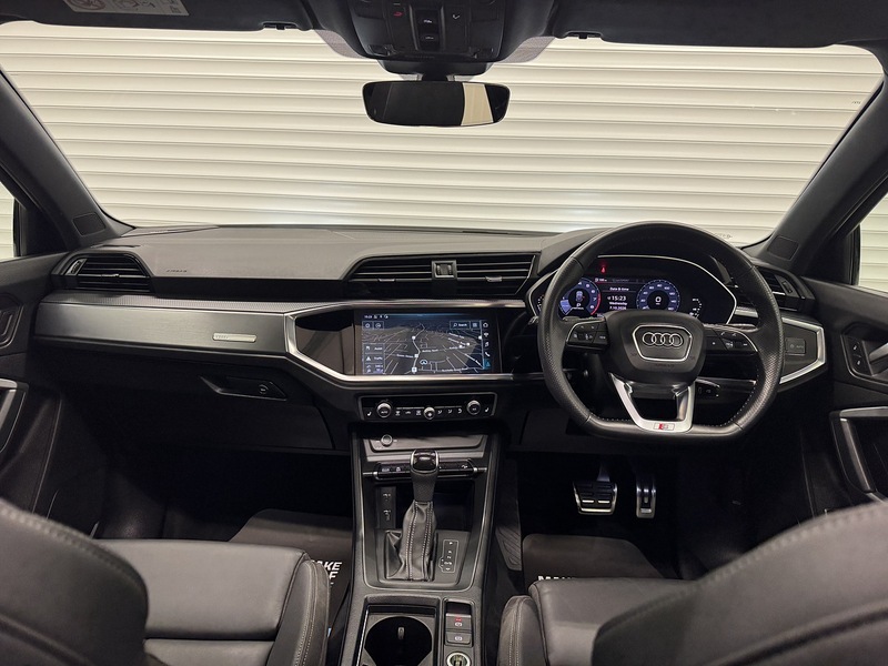 Audi Q3 1.5 TFSI CoD 35 S line SUV 5dr Petrol S Tronic Euro 6 (s/s) (150 ps) - U119694