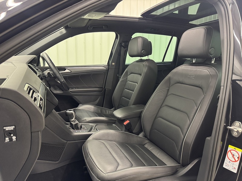Volkswagen Tiguan 1.5 TSI R-Line SUV 5dr Petrol DSG Euro 6 (s/s) (150 ps) - U119695