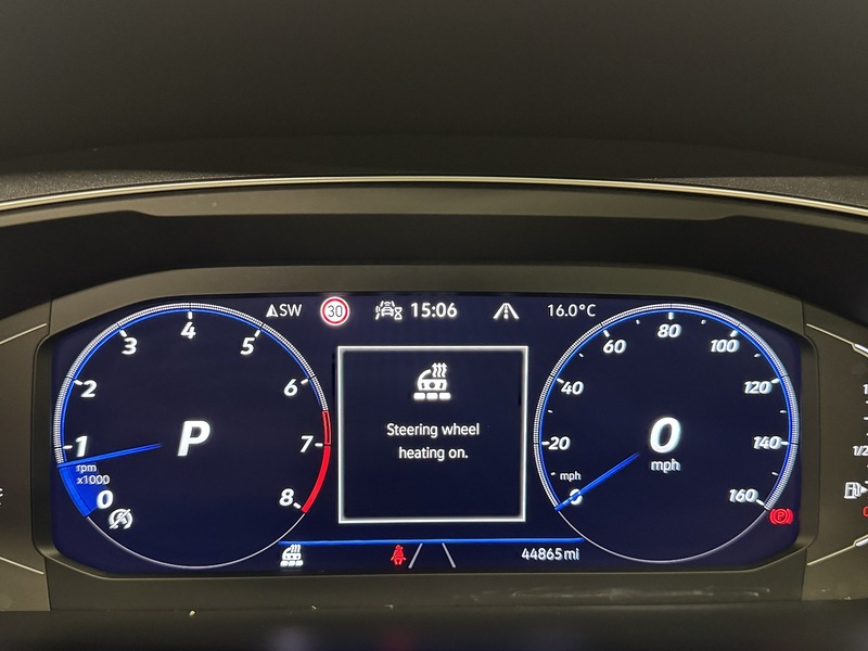 Volkswagen Tiguan 1.5 TSI R-Line SUV 5dr Petrol DSG Euro 6 (s/s) (150 ps) - U119695