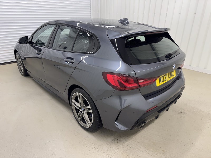 BMW 1 Series 2.0 M135i Hatchback 5dr Petrol Auto xDrive Euro 6 (s/s) (306 ps) - U119697