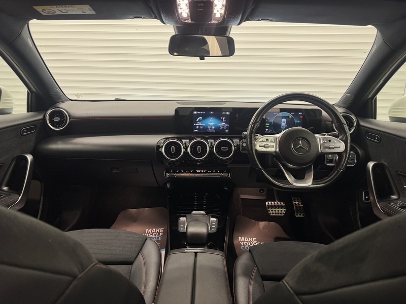 Mercedes-Benz A Class 1.3 A250e 15.6kWh AMG Line 8G-DCT Euro 6 (s/s) 4dr - U119698
