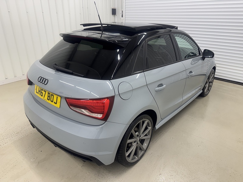 Audi A1 1.4 TFSI CoD Black Edition Sportback 5dr Petrol S Tronic Euro 6 (s/s) (150 ps) - U119699