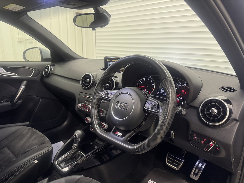 Audi A1 1.4 TFSI CoD Black Edition Sportback 5dr Petrol S Tronic Euro 6 (s/s) (150 ps) - U119699