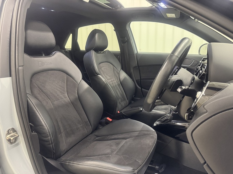 Audi A1 1.4 TFSI CoD Black Edition Sportback 5dr Petrol S Tronic Euro 6 (s/s) (150 ps) - U119699
