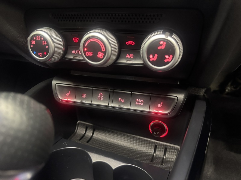 Audi A1 1.4 TFSI CoD Black Edition Sportback 5dr Petrol S Tronic Euro 6 (s/s) (150 ps) - U119699