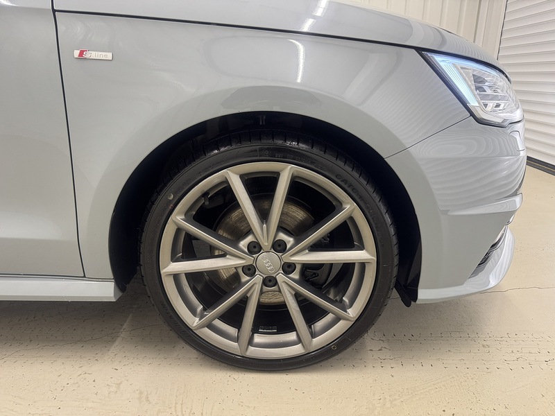 Audi A1 1.4 TFSI CoD Black Edition Sportback 5dr Petrol S Tronic Euro 6 (s/s) (150 ps) - U119699