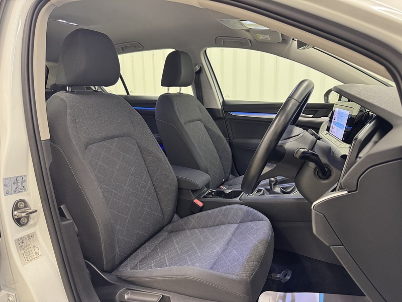 Volkswagen Golf 1.5 TSI Life Hatchback 5dr Petrol Manual Euro 6 (s/s) (150 ps) - U119700