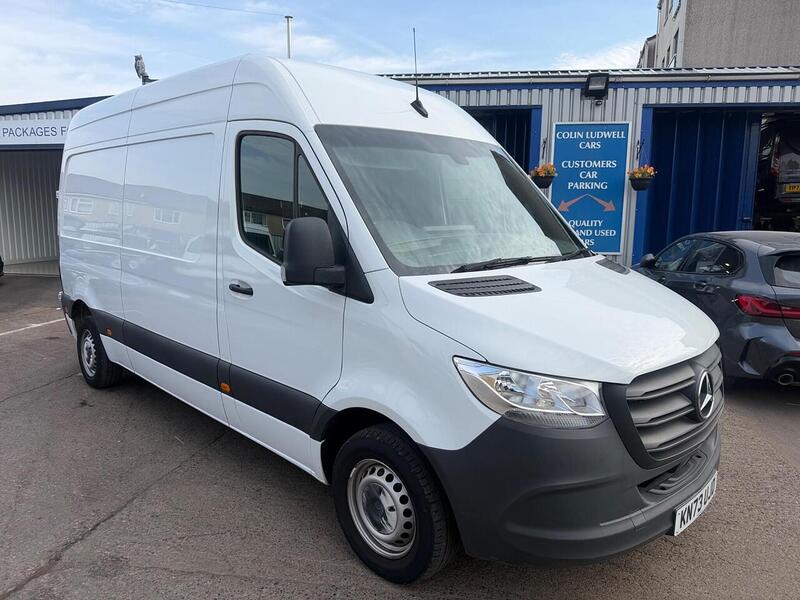 Mercedes-Benz Sprinter 2.0 315 CDI Premium Panel Van 5dr Diesel Manual FWD L2 H2 Euro 6 (s/s) (150 ps) - U119706