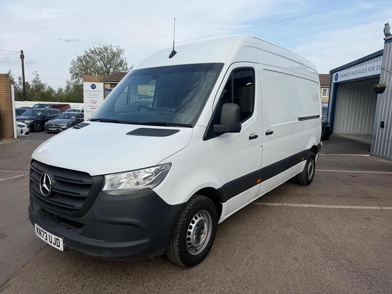 Mercedes-Benz Sprinter 2.0 315 CDI Premium Panel Van 5dr Diesel Manual FWD L2 H2 Euro 6 (s/s) (150 ps) - U119706
