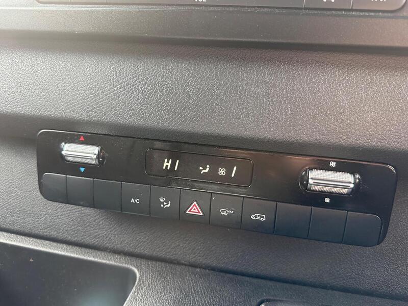 Mercedes-Benz Sprinter 2.0 315 CDI Premium Panel Van 5dr Diesel Manual FWD L2 H2 Euro 6 (s/s) (150 ps) - U119706
