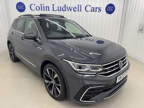 Volkswagen Tiguan TSI R-Line SUV 1.5 Automatic Petrol