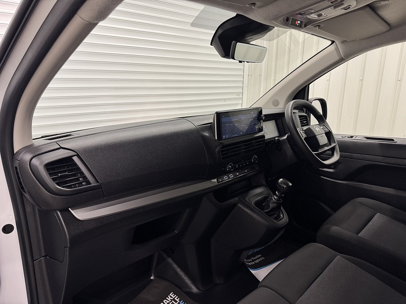 Citroen Dispatch 1.5 BlueHDi Driver XL Panel Van 6dr Diesel Manual LWB Euro 6 (s/s) (120 ps) - U119712