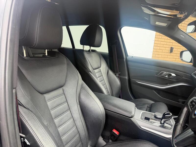BMW 3 Series 2.0 330i M Sport Touring 5dr Petrol Auto Euro 6 (s/s) (258 ps) - U119713