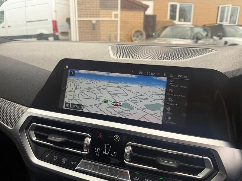 BMW 3 Series 2.0 330i M Sport Touring 5dr Petrol Auto Euro 6 (s/s) (258 ps) - U119713