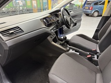 Volkswagen Polo 2021 TSI Match - Thumb 16