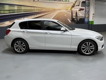 BMW 1 Series 2016 116d Sport - Thumb 11