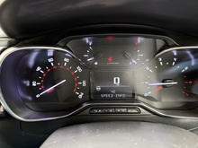 Citroen C3 2018 PureTech Flair - Thumb 17