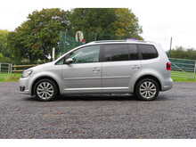 Volkswagen Touran Se Tsi Dsg 