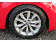 Volkswagen Beetle Design Tsi Dsg 