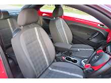 Volkswagen Beetle Design Tsi Dsg 