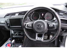 Volkswagen Touran R Line Tsi Bluemotion Technology Dsg 