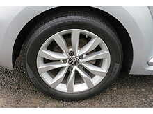 Volkswagen Beetle Design Tsi Dsg 