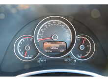 Volkswagen Beetle Design Tsi Dsg 