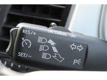 Volkswagen Beetle Design Tsi Dsg 