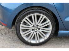 Volkswagen Polo Bluegt Dsg 