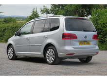 Volkswagen Touran Se Tsi Dsg 