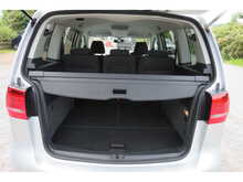 Volkswagen Touran Se Tsi Dsg 