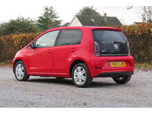Volkswagen Up High Up Bluemotion Technology 