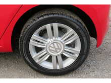 Volkswagen Up High Up Bluemotion Technology 