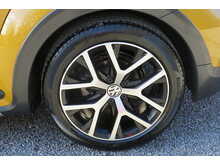 Volkswagen Beetle Dune Tsi Bluemotion Technology Dsg 