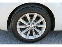 Volkswagen Beetle Design Tsi Dsg 