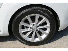 Volkswagen Beetle Design Tsi Dsg 
