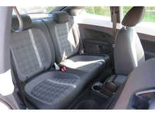 Volkswagen Beetle Design Tsi Dsg 
