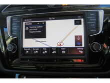 Volkswagen Touran Sel Tsi Bluemotion Technology Dsg 