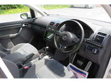 Volkswagen Touran Se Tsi Dsg 