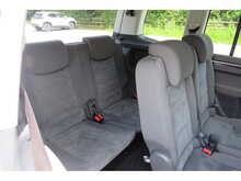 Volkswagen Touran Se Tsi Dsg 