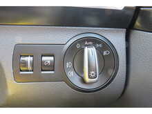 Volkswagen Touran Se Tsi Dsg 