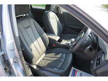 Audi A4 AVANT TFSI Quattro Sport 