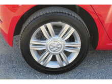 Volkswagen Up High Up Bluemotion Technology 