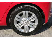 Volkswagen Up High Up Bluemotion Technology 
