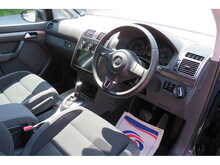 Volkswagen Touran Se Tsi Dsg 