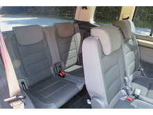 Volkswagen Touran Se Tsi Dsg 