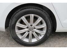 Volkswagen Touran Sel Tsi Bluemotion Technology Dsg 